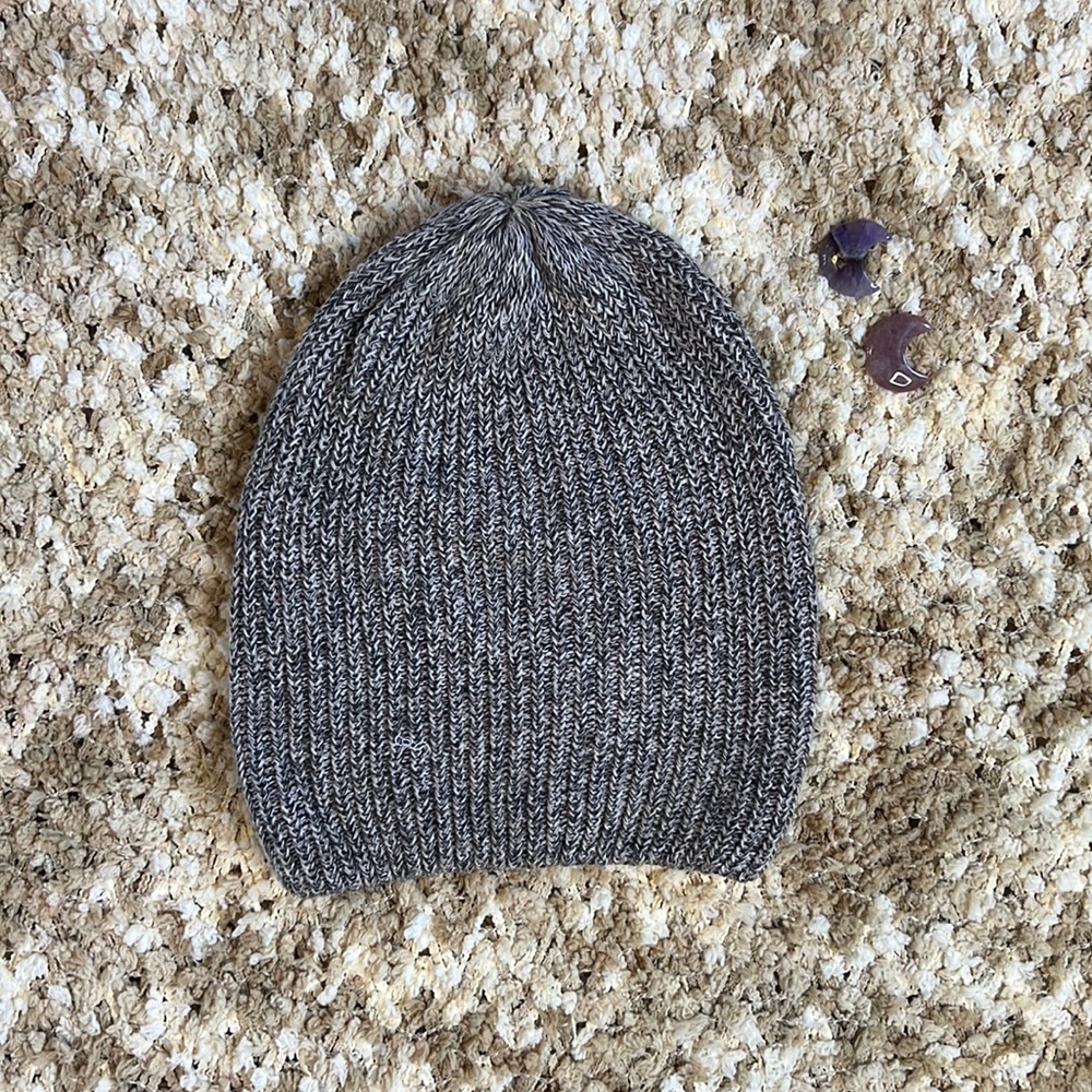 American Eagle Outfitters Beanie Winter Hat, Black Grey Tan Knitted Pattern Hat